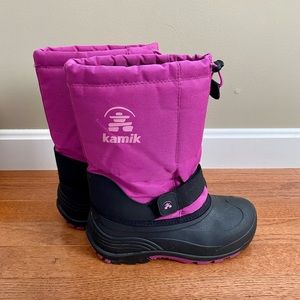 Girls Kamik Snow Boots size 4